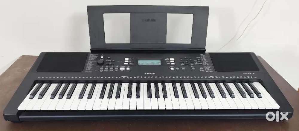 Yamaha keyboard PSR E373