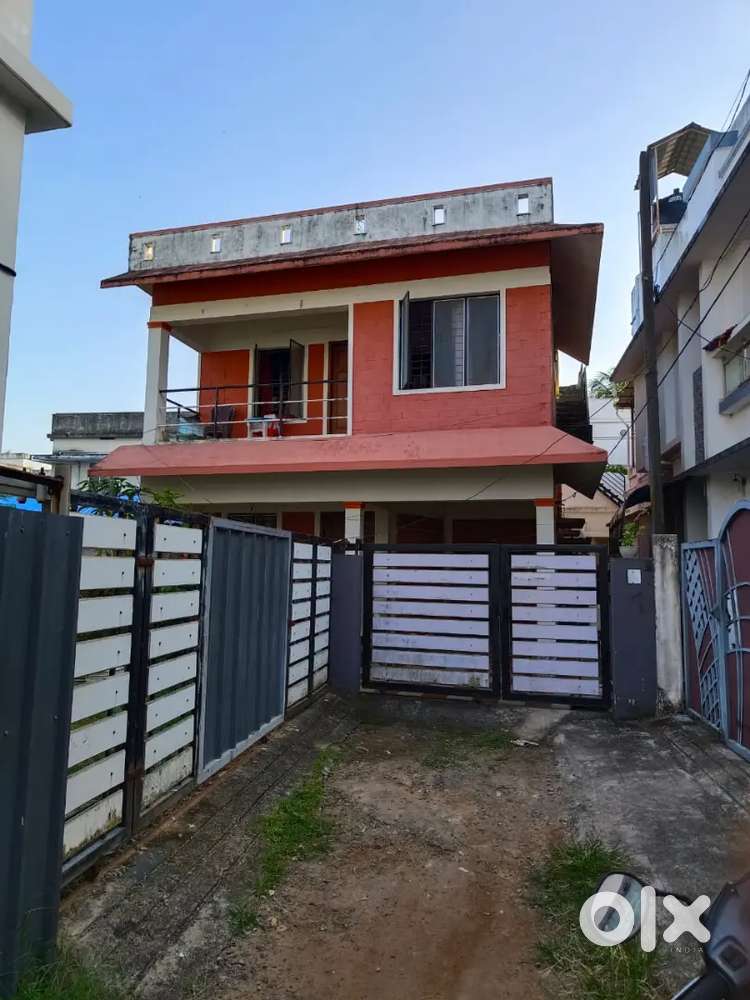 HOUSE FOR LEASE 1500000