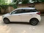 Hyundai i20 asta top model 1 owner full insurance 53600 kms run well