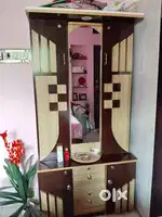 Dressing table
