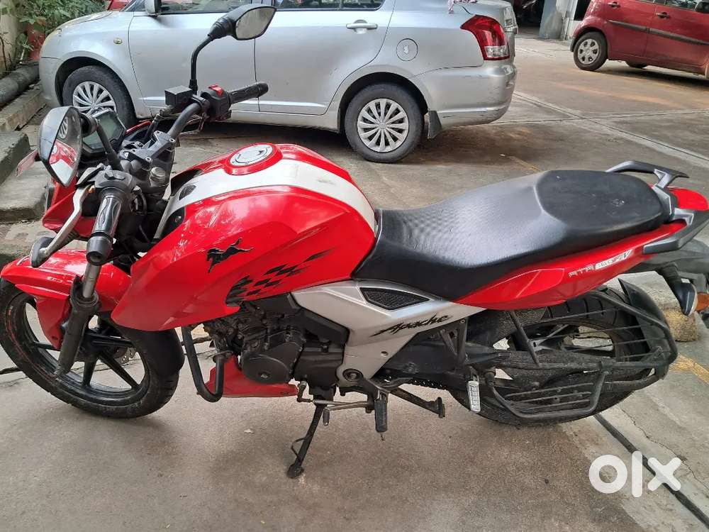 TVSAPACHE RTR 4V FI ABS,EXCELLENT CONDITION WITH NEW TYRE AND BATTERY