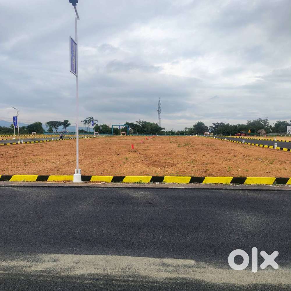 மேட்டுக்கடை மெயின் ரோடு அருகில் வீட்டு மனைகள் விற்பனைக்கு.