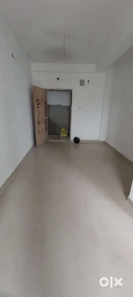 1 bhk flat for rent at salt lake sec 4 near sukanta nagar bus stand.