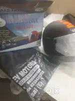 New helmet with parking cover isi mark