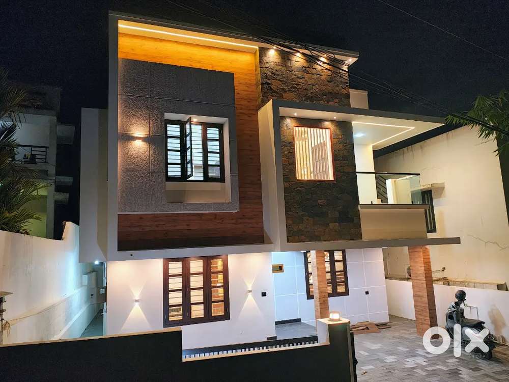 NEW 4 BHK HOUSE FOR SALE @ THIRUMALA, KURIVIKKADU
