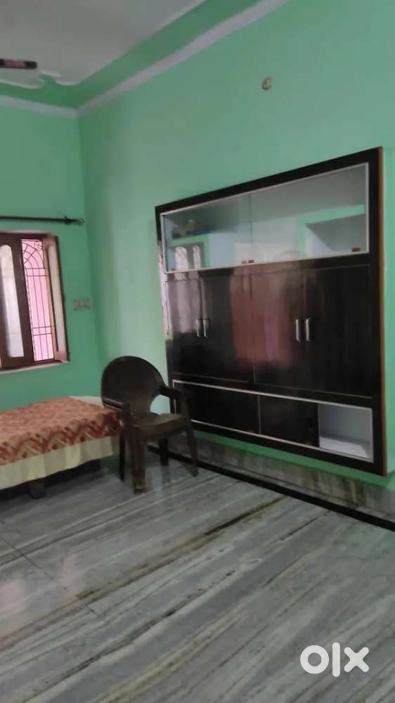 Ground floor near tiwari sweets chaukaghat only family