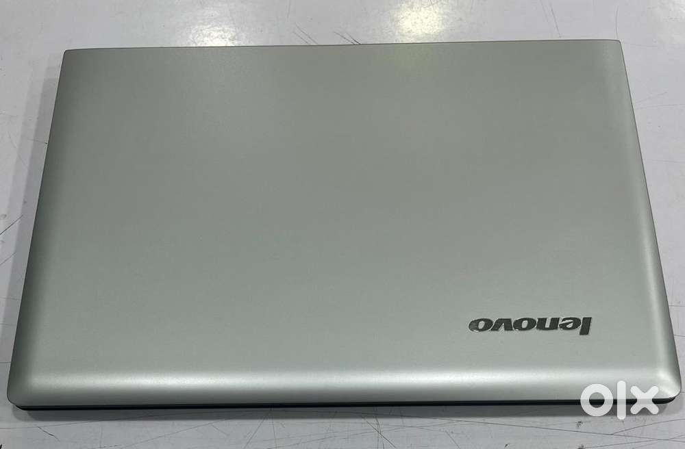 Lenovo Core i3 4th Gen 8gb Ram 256gb SSD Silver
