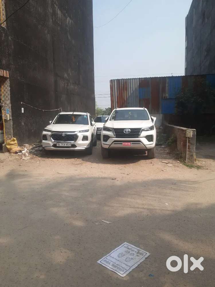 Sector 1 Plot,  parkfacing