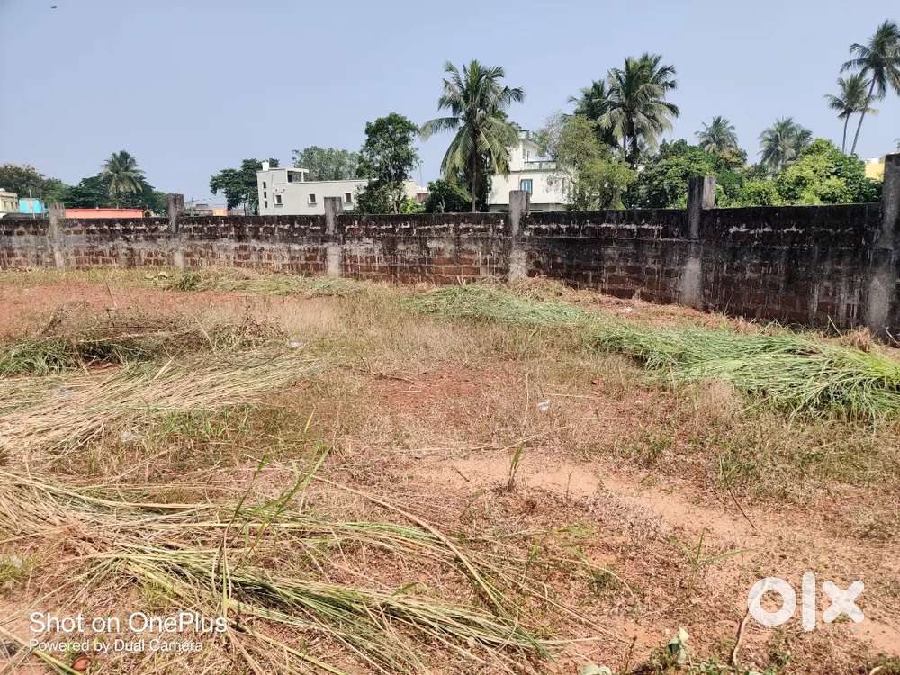 RENT of boundary wall commercial plot