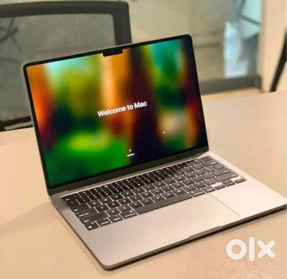 Apple M3 - (16 GB/256 GB SSD Silver, 1.24 kg) #EMI Available