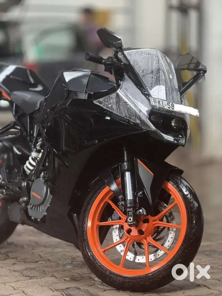 URGENT SALE KTM RC200 2020