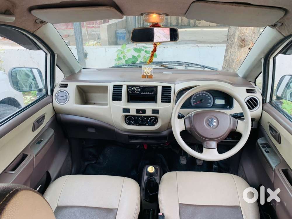 Car for sell 2010 cng full condition fix prise no timepss