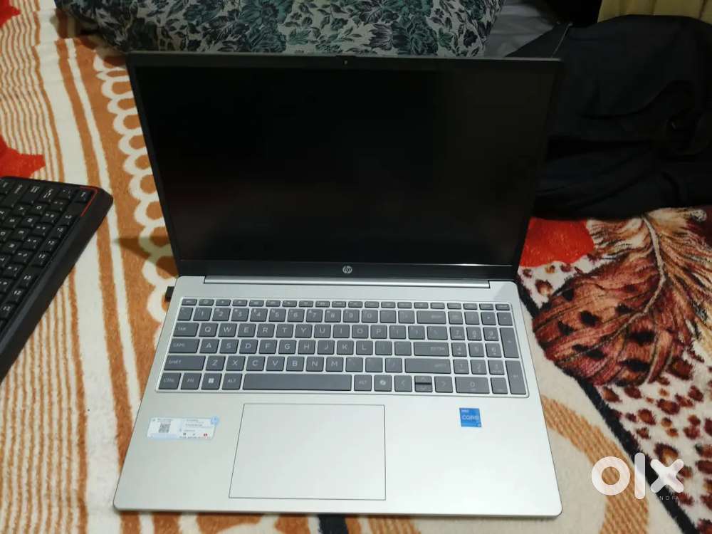Hp i3 3rd generation laptop
