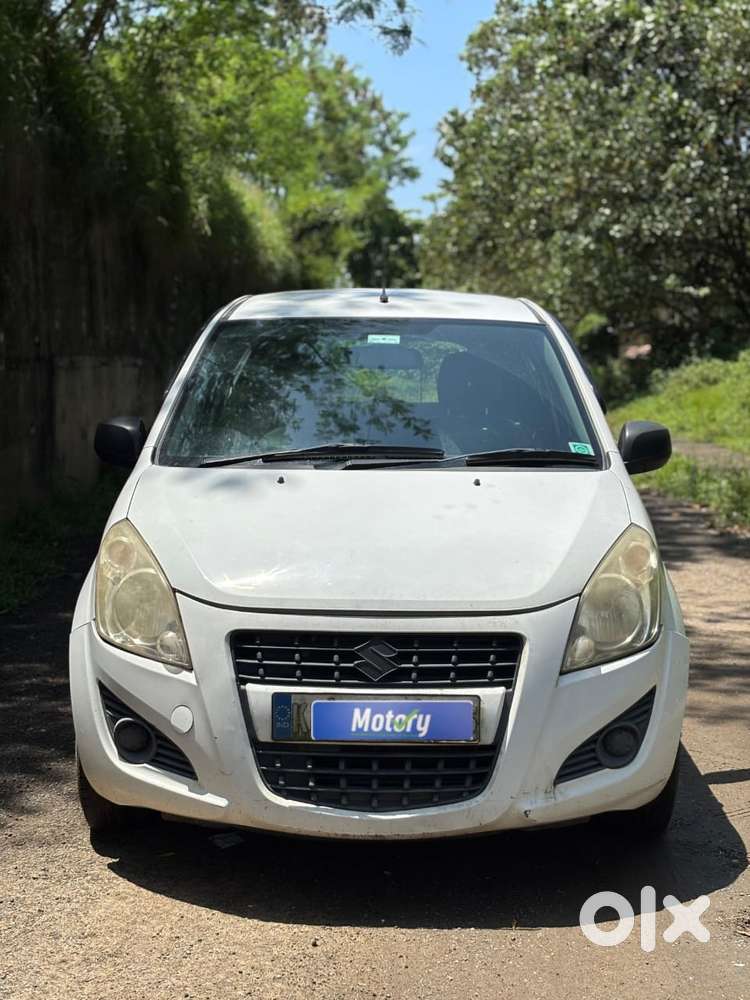 Maruti Suzuki Ritz LXi, 2013, Petrol