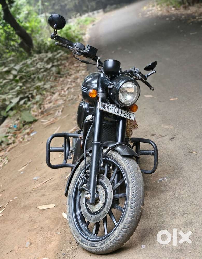 Jawa 42 Dual channel ABS (Black)