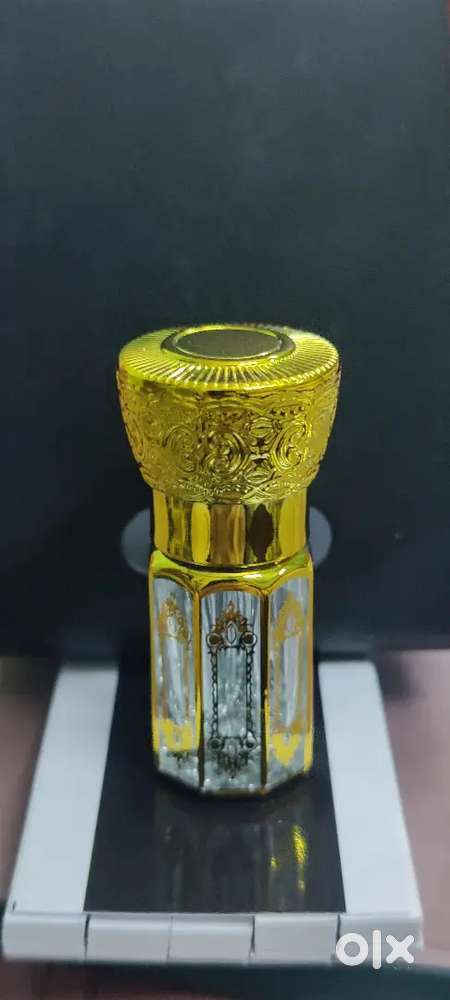 All kinds of perfumes 100