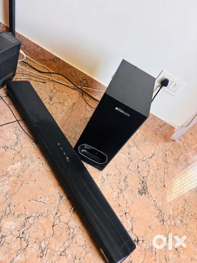 Zebronics Soundbar and woofer