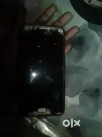 Kisi ko oppo f1s chaiye ho toh vatao