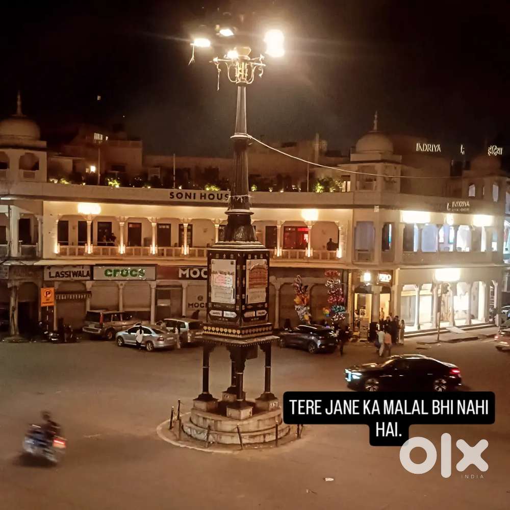 Waiter, captain fresher staff chahiye