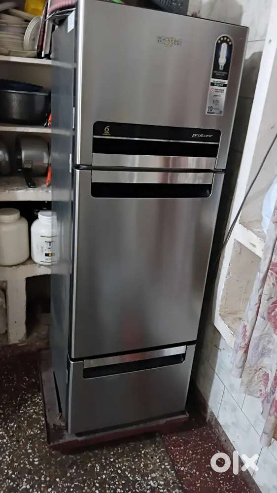Whirlpool tripple fridge
