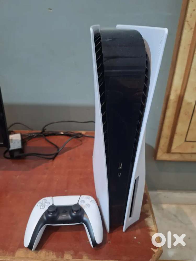 Sony (PS5) Disc Edition – With Bill & Warranty, Excellent Condition