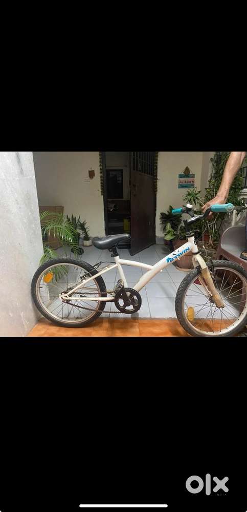 Kids cycle barly used