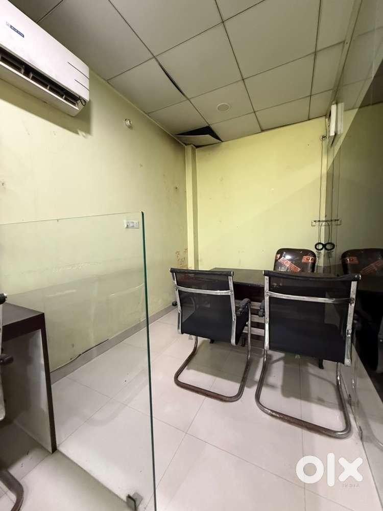 Furnished Office For Rent in Vbhuti Khand Gomtinagar