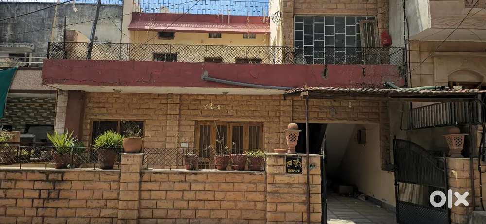 Independent Ground and first floor for rent