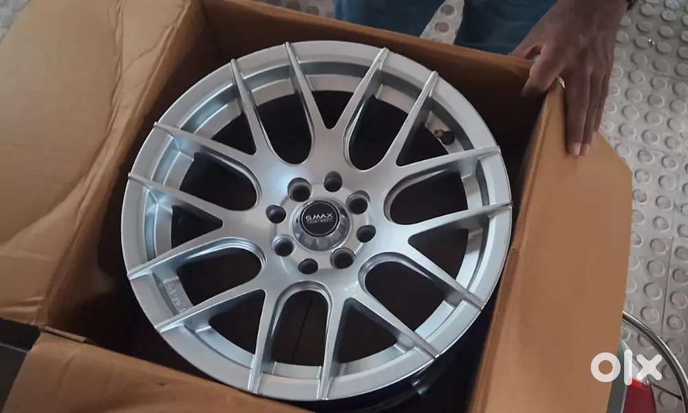 Brand new 15 inch sporty broad alloys for sale