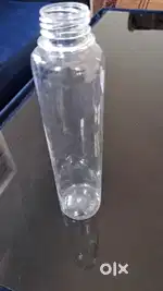 Pet bottle blowing machine operator