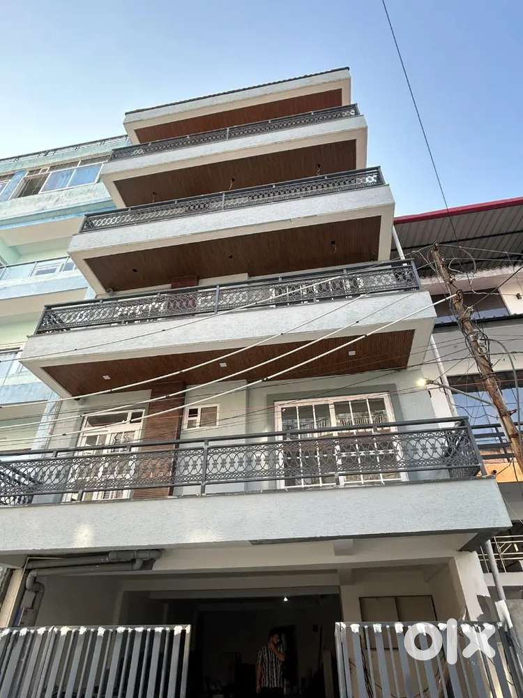 3bhk independent builder floor for sale gated colony