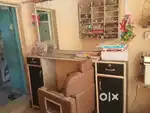 Mirror and desk and slading gate