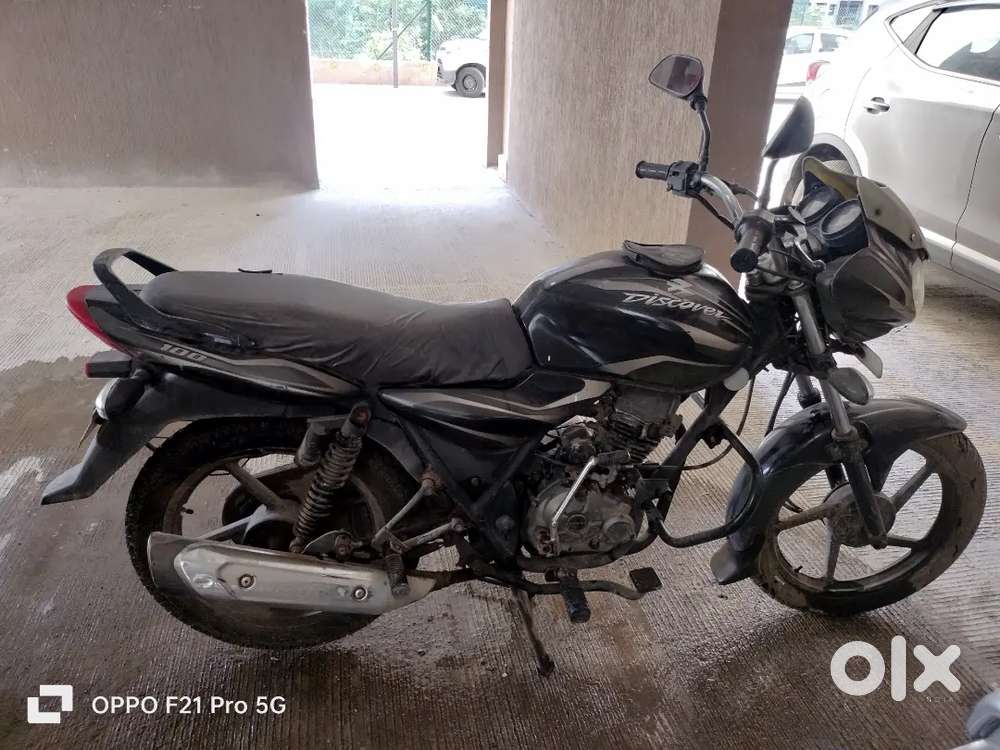 Bajaj Discover 100CC with Good Average