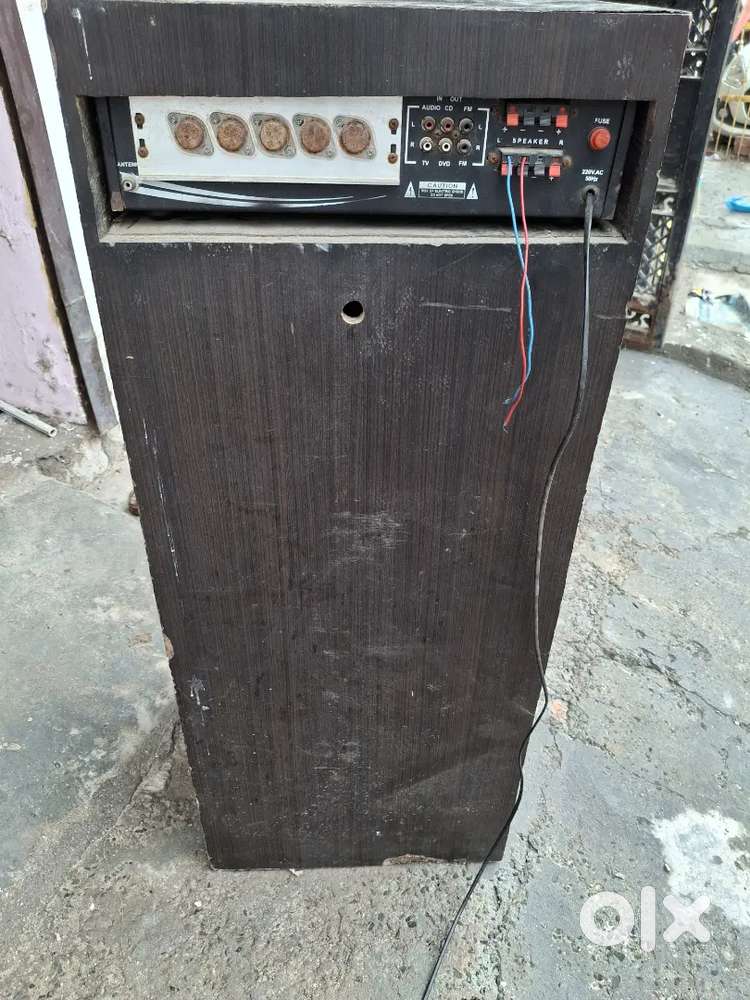 loudspeaker with aamplifier