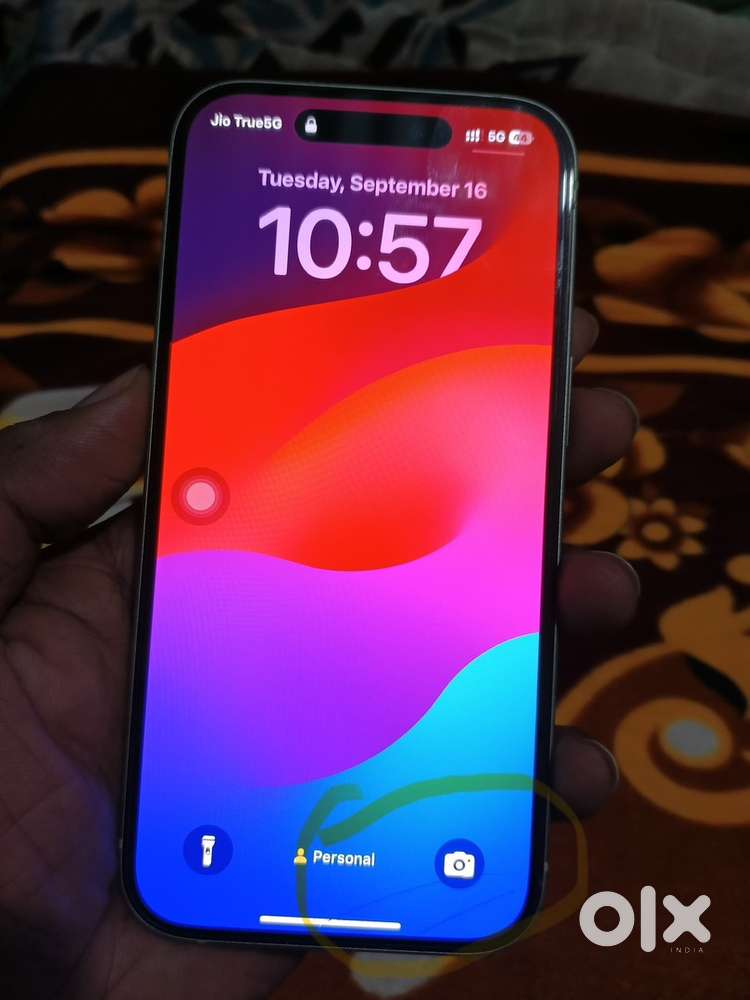 I phone 15 128 GB (minor touch broken)