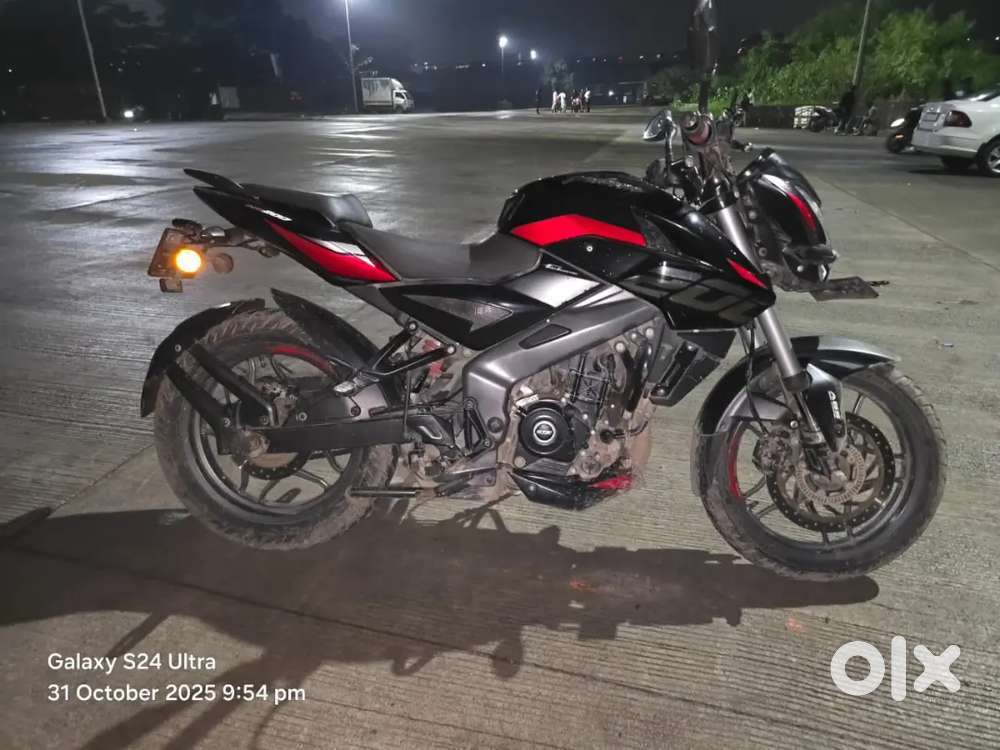 Pulsar Ns 200 Dual Abs