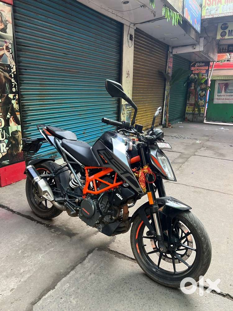 Well maintained good condition bike no scratch