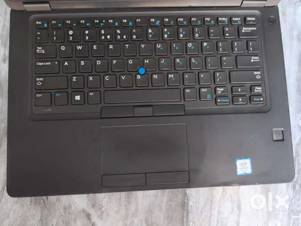 DELL CORE I 5 7th GEN 8/256