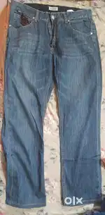 8 jeans all branded waist 32