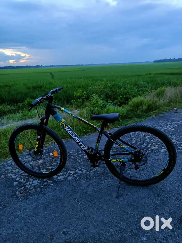 Shimano tourney 3×7 ,dual disc break,short steam ,only 7 month old