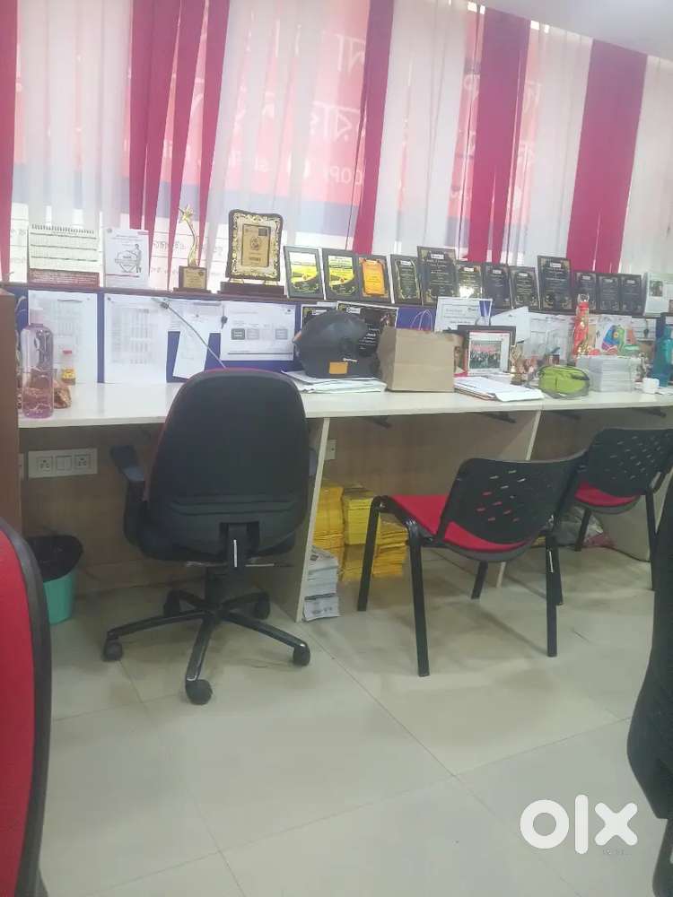 All can apply. man women age 25 to 65 for this job