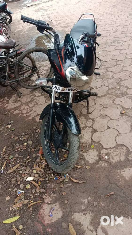Paper complete hai thoda kam hai bike me