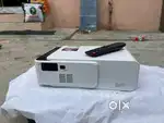 Yamaha Projector
