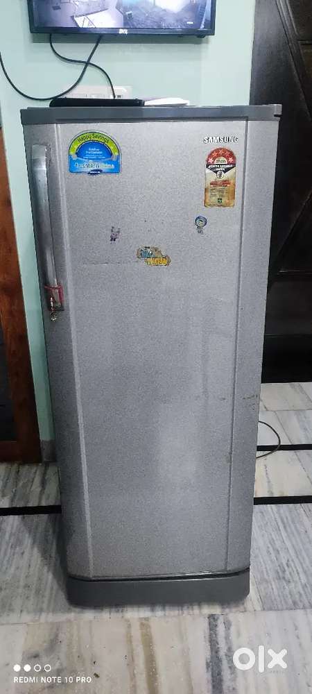 Very good maintained fridge . Pure veg used. New like condions