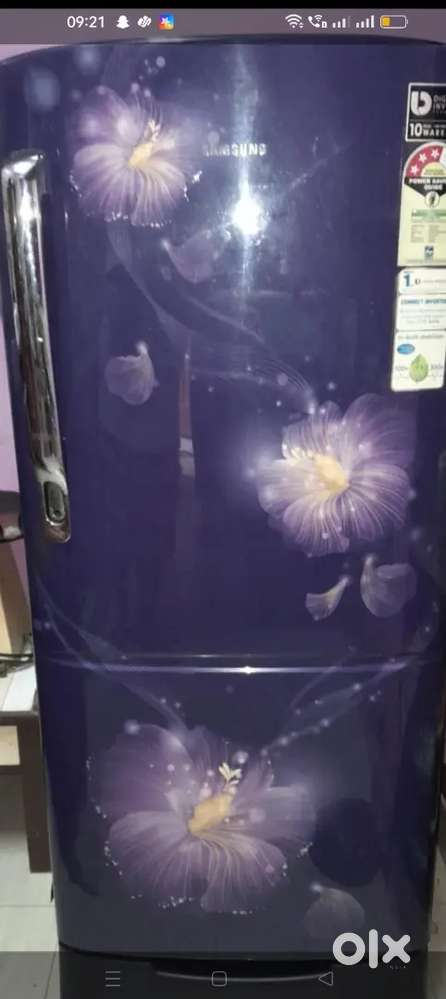 Single door fridge for sale.