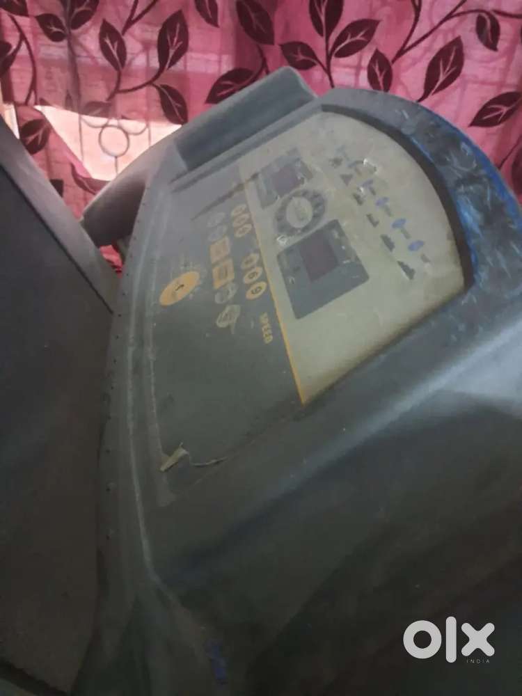 STARTRACK Motorized Tread mill with inclination