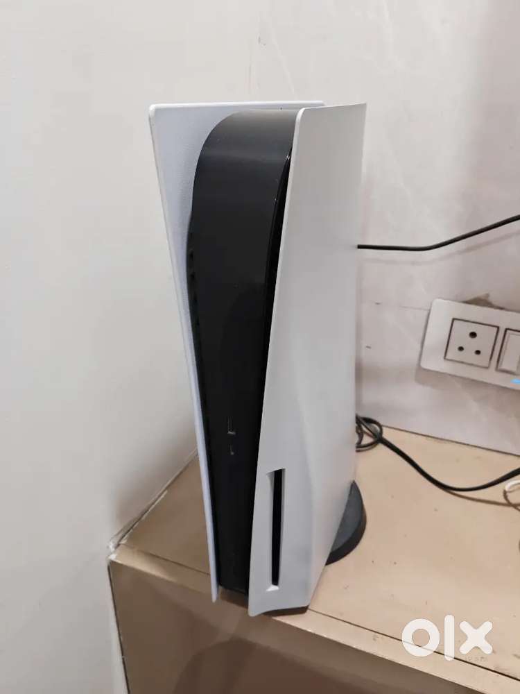 PS5 Disk Edition for sale