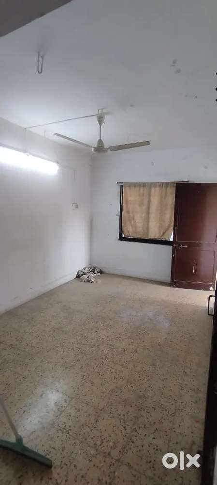 1 BHK  flat for rent at Pratap Nagar, Nagpur.