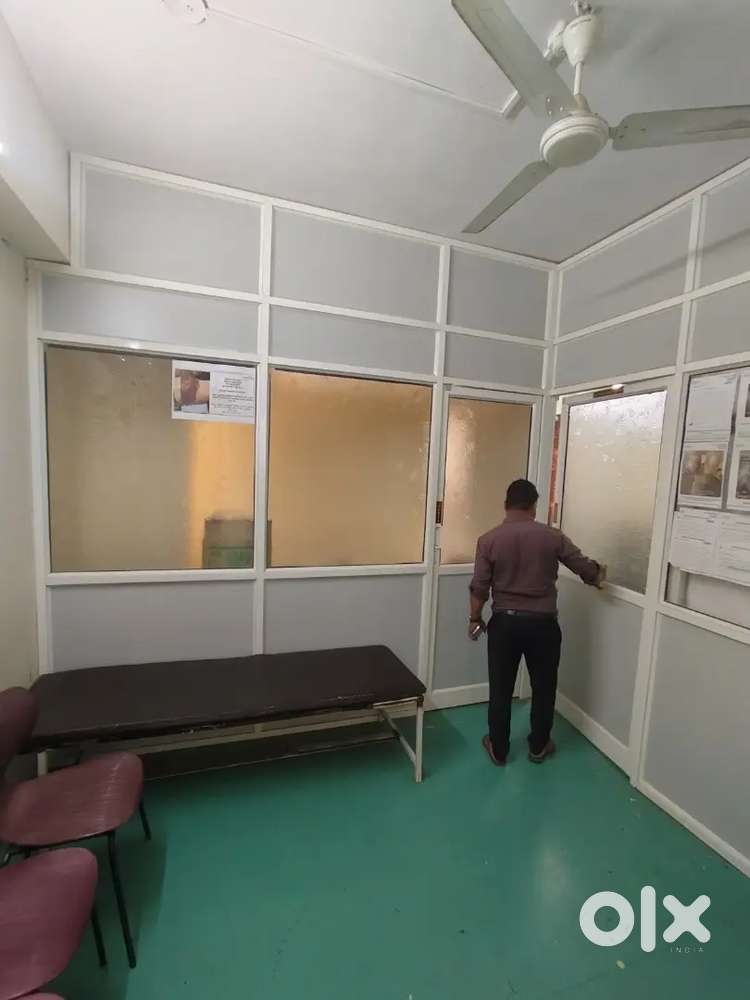 Almost new Aluminium partition for sale, negotiable price
