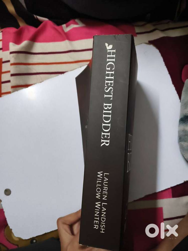 Highest bidder by Lauren Landish and Willow Winter